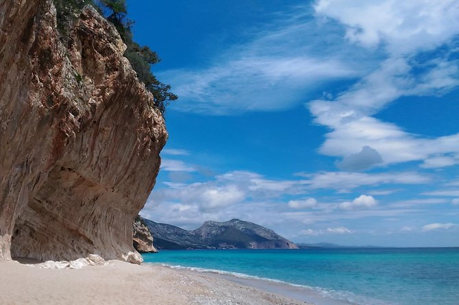 Trekking to Cala Luna, the Pearl of the Gulf of Orosei - Exploring the Stunning Cala Luna