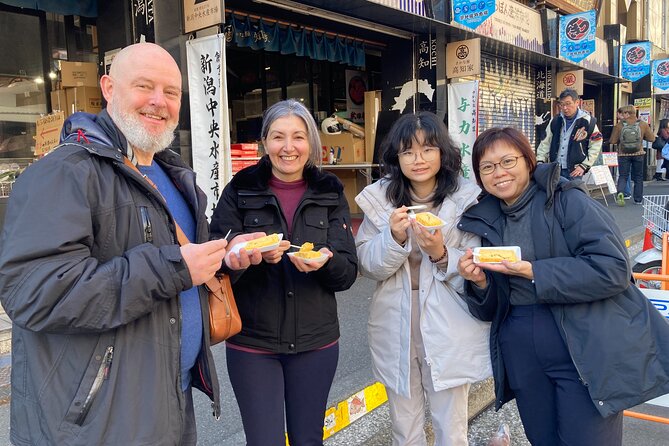 Tsukiji Fish Market Culture Walking and Food Tour