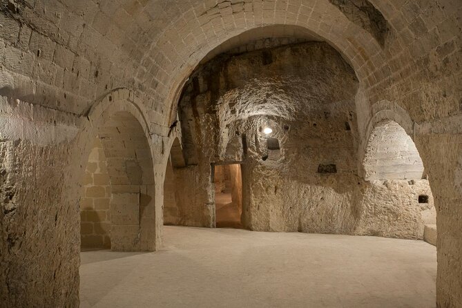 underground-hypogeum-exploring-the-hypogeum