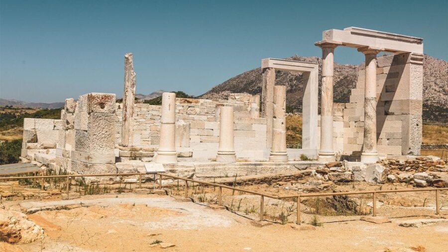 Unpacks Naxos'S Unparalleled Beauty in a Full Day Tour.