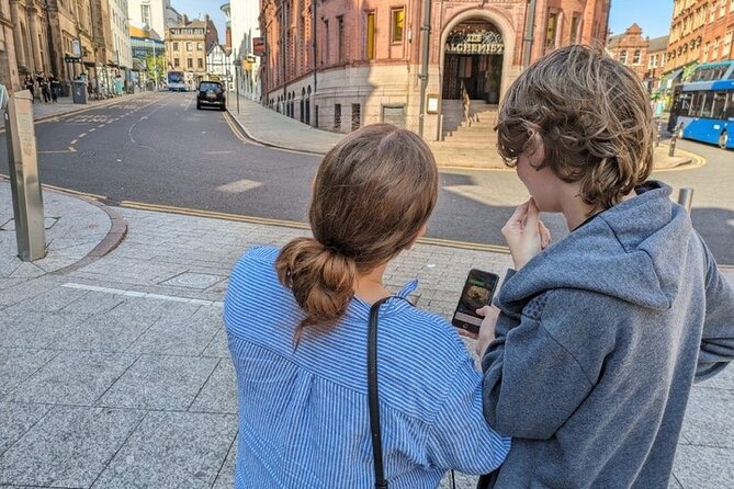 unravel-the-secrets-nottinghams-robin-hood-treasure-hunt-experience-highlights