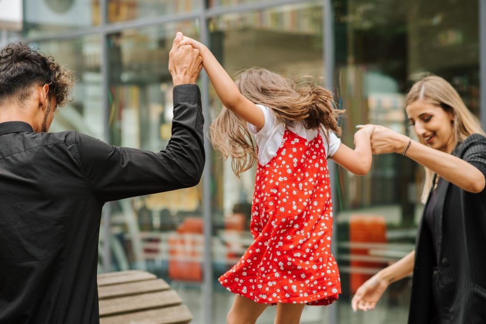 Valencia Family Discovery: Squares & Gardens - Activity Details