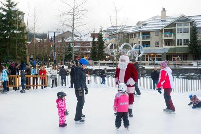 Vancouver City Tour With Look Out and Whistler Highlights
