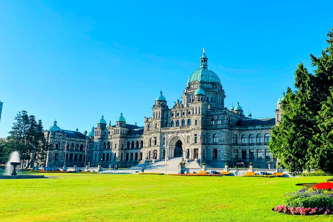 Vancouver->Victoria Tour | Visit Craigdarroch Castle and Butchart Garden Private - Exploring Craigdarroch Castle