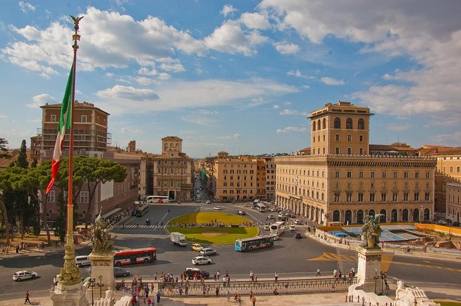Vespa Selfdrive Tour in Rome (EXPERIENCE DRIVING A SCOOTER IS A MUST)
