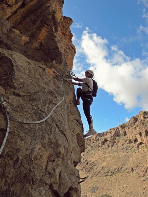 via-ferrata-klettersteig-gran-canaria-rocky-mountains-overview-of-via-ferrata
