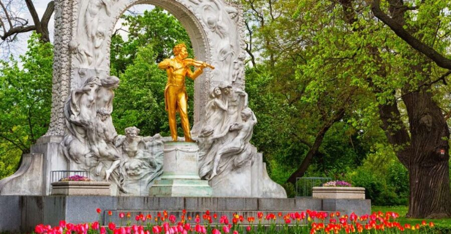 Vienna: Meet Strauss Private Guided Walking Tour - Tour Overview and Highlights