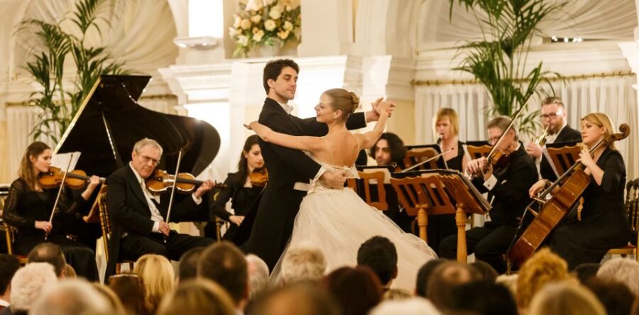 Vienna: Strauss & Mozart Concert in Kursalon With Dinner - Event Details