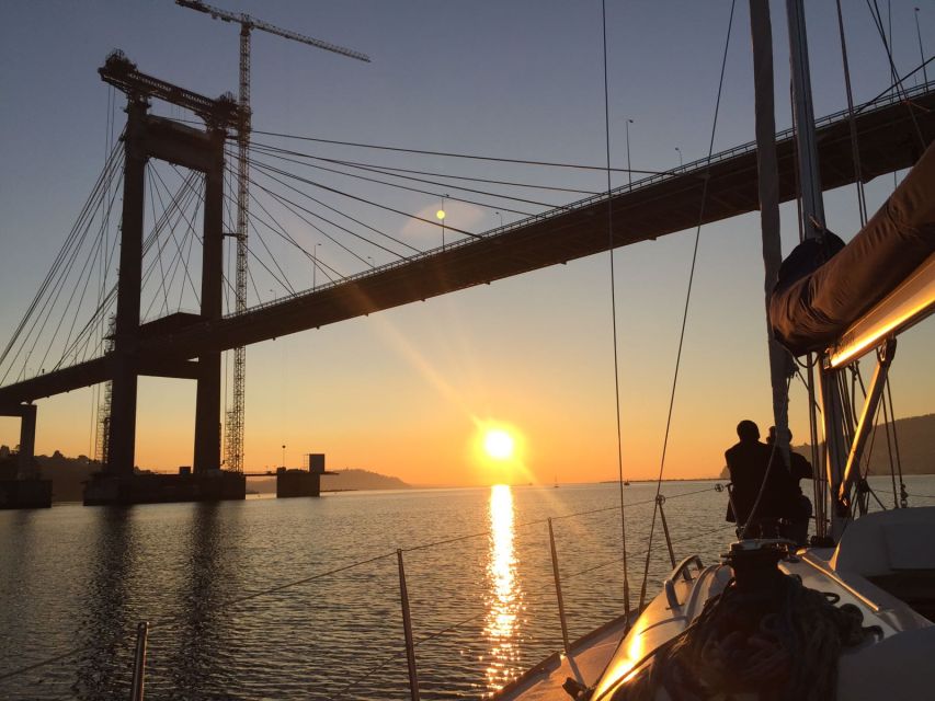 vigo-vigo-estuary-private-1-night-romantic-sailboat-trip-vigo-estuary-sailing-into-romance