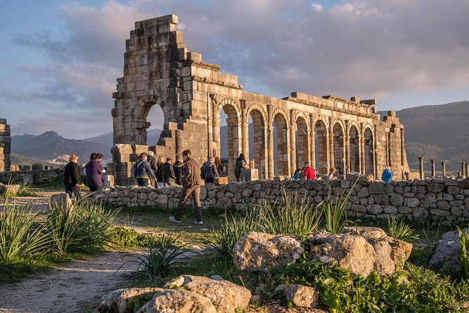 volubilis-moulay-idriss-meknes-excursion-from-fez-discovering-volubilis-ancient-roman-ruins
