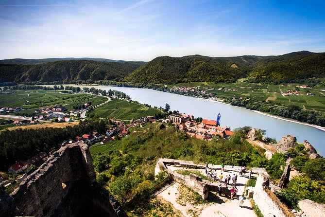 Wachau Valley Small-Group Tour and Wine Tasting From Vienna - Highlights of the Guided Sightseeing