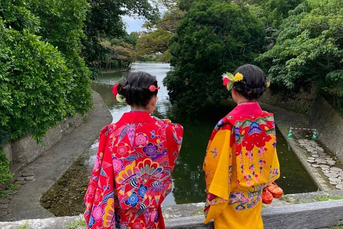 Walking Around the Town With KimonoYou Can Choose Your Favorite Kimono From [Okinawa Traditional Costume Kimono / Kimono / Yukata]Hair Set & Point Makeup & Dressing & Rental Fee All