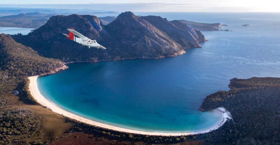 wineglass-bay-and-maria-island-scenic-flight-experience-scenic-flight-overview
