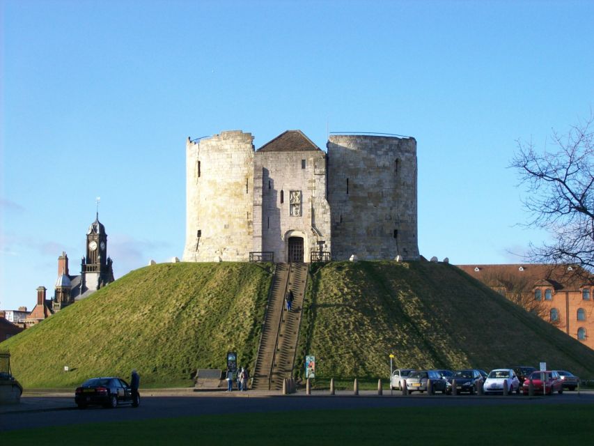 york-romans-vikings-and-medieval-marvels-audio-guide-explore-yorks-iconic-landmarks