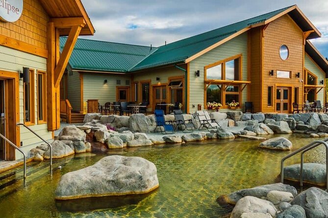 Yukon Wildlife Preserve & Eclipse Nordic Hot Springs