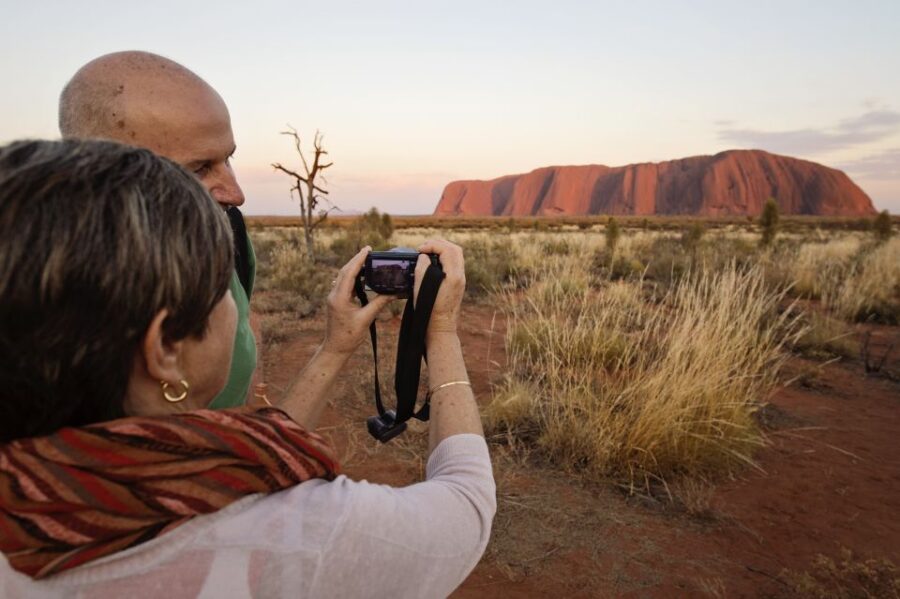 Yulara: Uluru Sunrise and Kata Tjuta Day Trip by Bus - Tour Overview