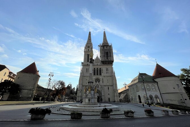 Zagreb Small Group Walking Tour With Funicular Ride & WW2 Tunnel - Tour Overview