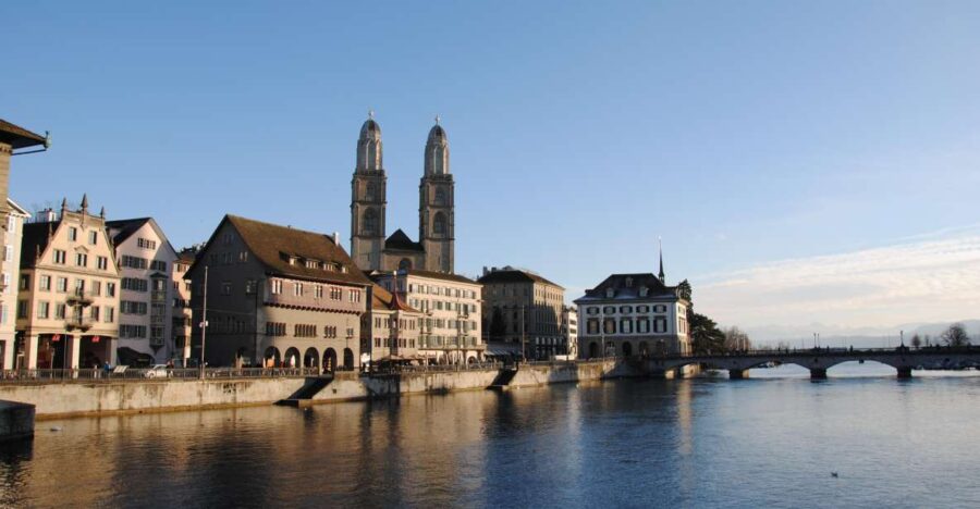 zurich-360-city-walk-including-hidden-spots-historical-center-and-key-landmarks