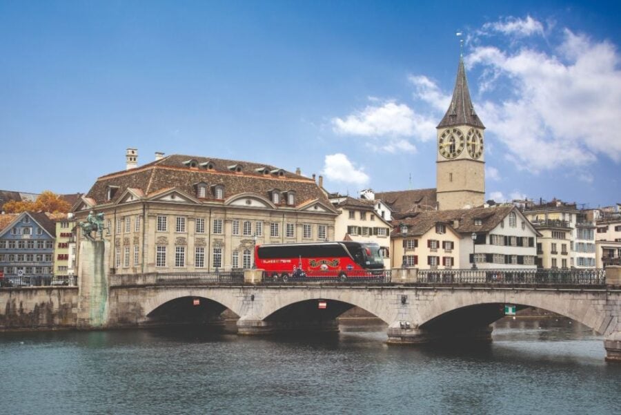 Zurich: City Top Attractions Tour by Bus With Audio Guide