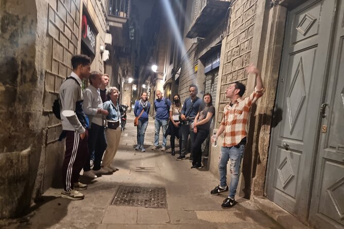 Barcelona Ghosts & Legends Tour - Meeting and Pickup