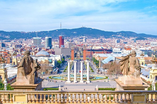 Barcelona Highlights Small Group Tour With Hotel Pick up - Included in the Tour