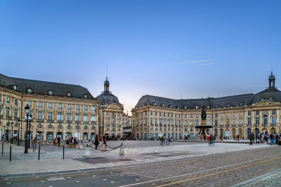 Bordeaux: Capture the Most Photogenic Spots With a Local - Highlights of the Photogenic Spots