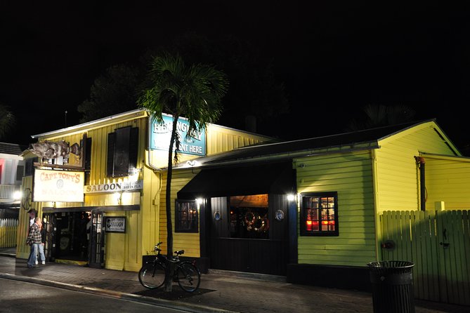 Key West Haunted Pub Crawl and Ghost Tour With Free T-Shirt - Included and Excluded Items