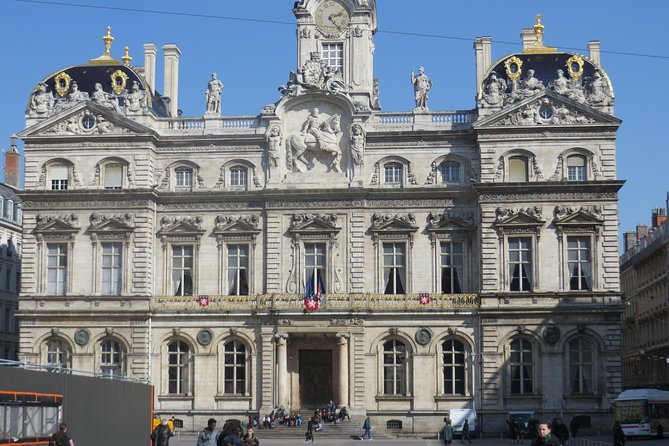 Lyon City Historic Neighborhoods Guided Walking Tour (English) - Architecture and History Highlights