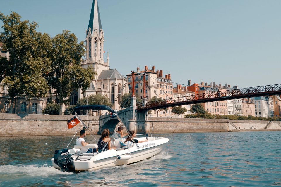 Lyon: Electric Boat Rental Without a License - Navigating the Rivers of Lyon