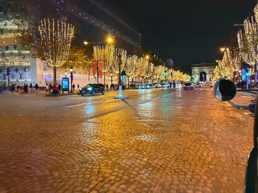 Paris: Christmas Lights Private Tour in a Modern Rickshaw - Pricing