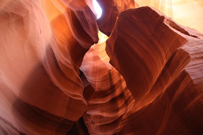 Private to Antelope Canyon and Horseshoe Bend in Luxury Car Tour - Luxury Transportation