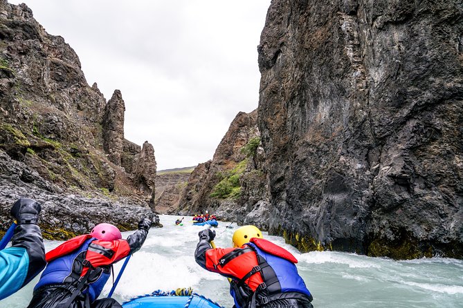 White Water Rafting Day Trip From Hafgrimsstadir: Grade 4 Rafting on the East Glacial River - Challenging Rapids and Features