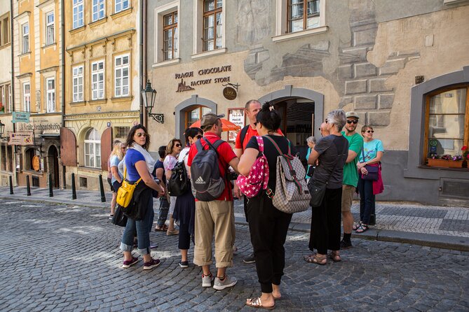 6 Hours Prague Tour All Inclusive: Pick Up, Lunch & Boat Trip - Walking Tour Highlights