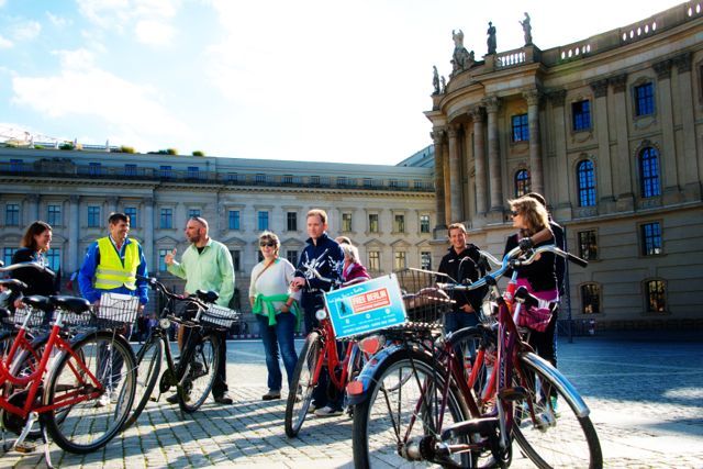 Berlins Best: Guided Bike Tour - Biking Through the Green Center