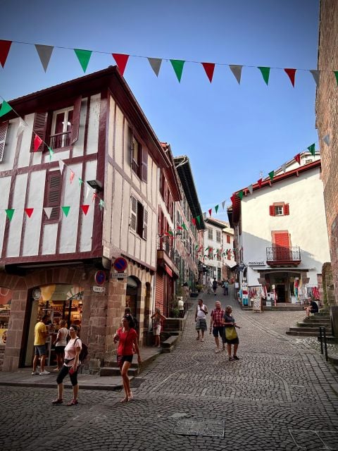 Biarritz: Full-Day Trip Into the Basque Countrys Inland - Saint-Jean-Pied-de-Port: Guided Tour and Exploration