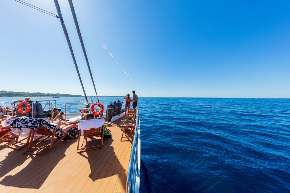 Cannes: Half-Day Catamaran Cruise With Lunch - Cancellation Policy