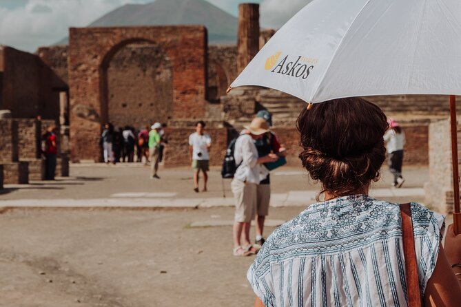 Explore Pompeii With an Archaeologist - Guided Tour Highlights