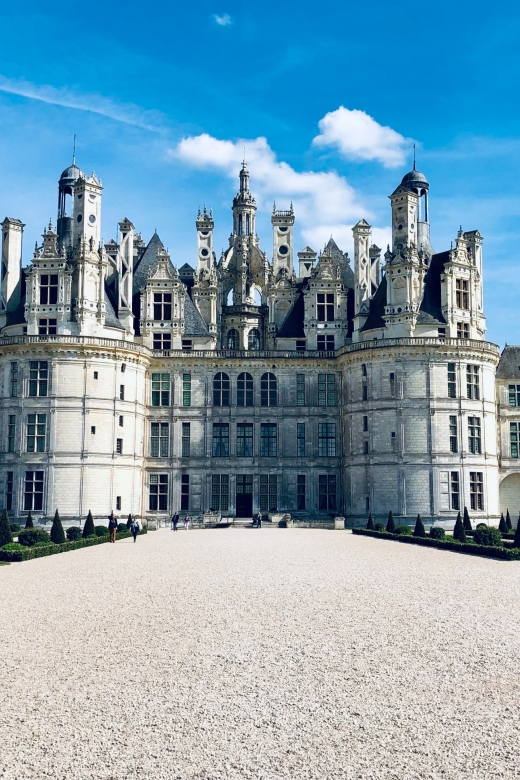 From Tours: Chenonceau and Chambord Castles Guided Tour - Châteaux Highlights