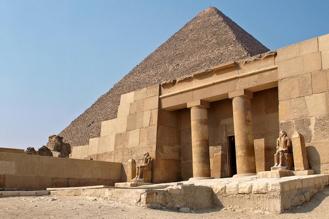 Full-Day Giza Pyramids, Egyptian Museum and Bazaar Private Tour - Camel Ride