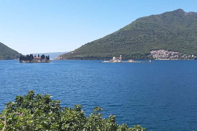 Full-Day Tour Bay of Kotor Perast Kotor and Budva Small Group From Dubrovnik - Confirmation and Accessibility