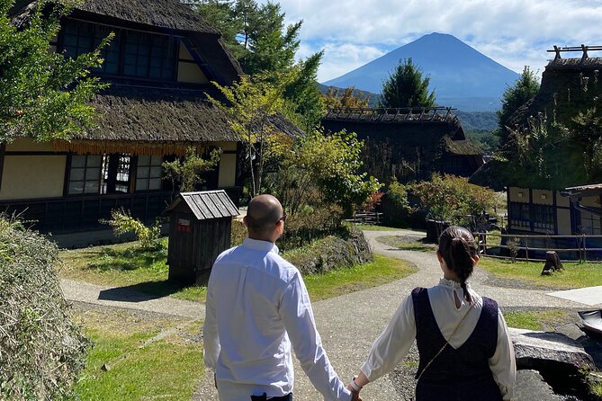 Full Day Tour to Mount Fuji in English - Tour Schedule and Logistics