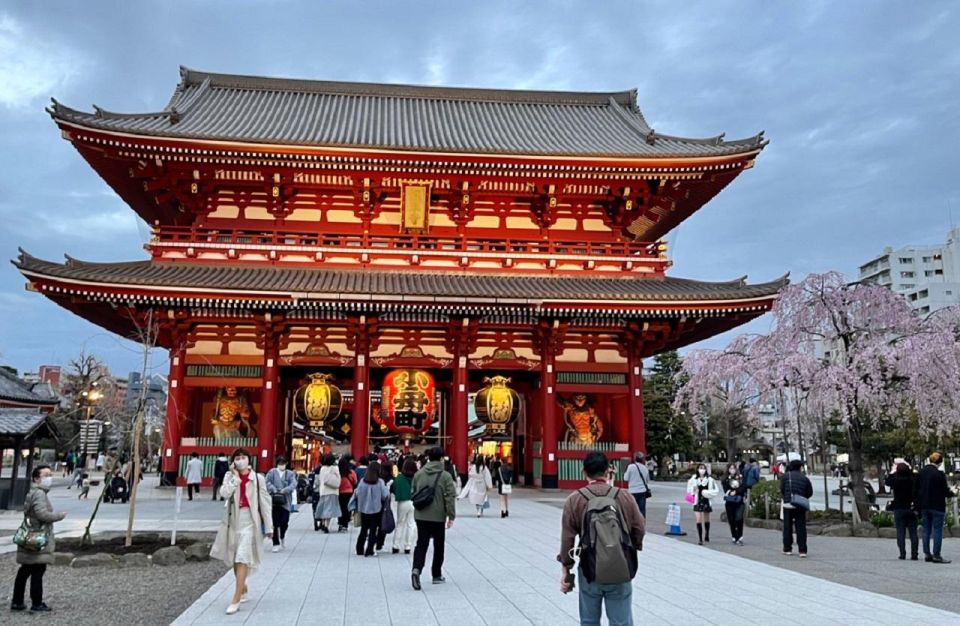 Guided Tour of Walking and Photography in Asakusa in Kimono - Tour Itinerary