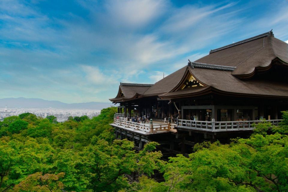 Kyoto Heritage: Fushimi Inaris Mystery & Kiyomizu Temple - Fushimi Inari Shrine and Torii Gates