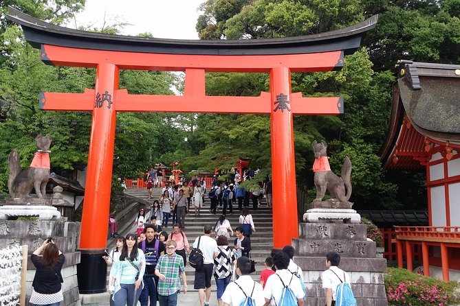 Kyoto : Immersive Arashiyama and Fushimi Inari by Private Vehicle - Visiting Fushimi Inari Shrine