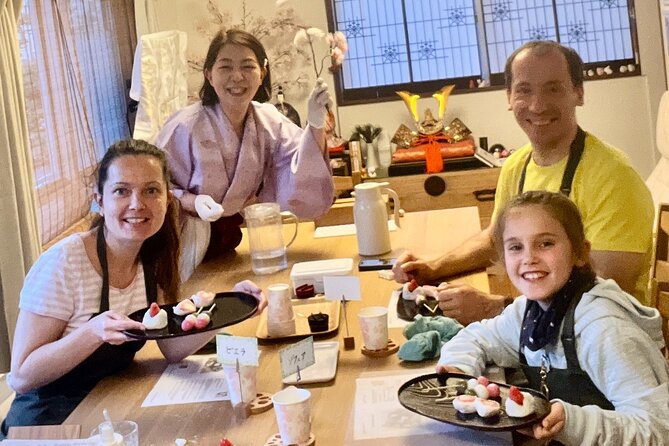 Private Mochi・Matcha Sweets Making Class Near Shibuya Area - Meeting Point