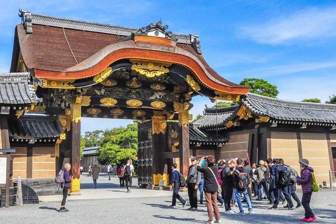 Private Tour: Visit Kyoto Must-See Destinations With Local Guide! - Meeting Point and Pickup Details