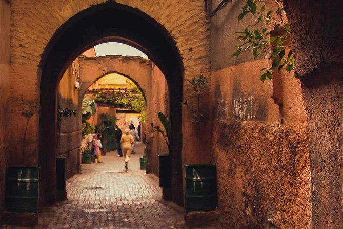 Souk and Hidden Sites of the Old Medina - Customization to Interests