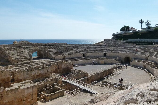 Tarragona and Sitges Tour With Small Group and Hotel Pick up - Explore Ancient Tarragona
