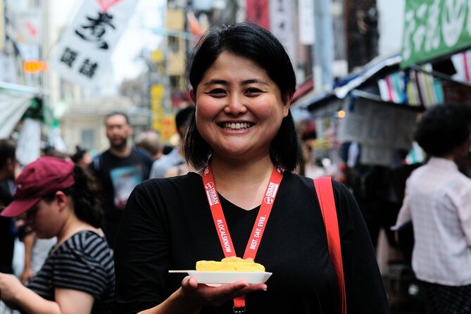 Tokyo: Discover Tsukiji Fish Market With Food and Drink Tastings - Food Tastings at the Market