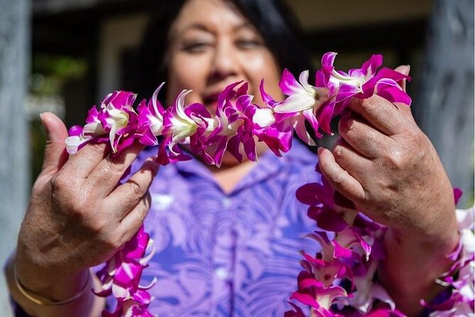 Traditional Airport Lei Greeting on Kahului Maui - Expectations
